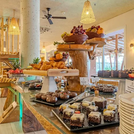 Otel Lances By Qhotels 4*